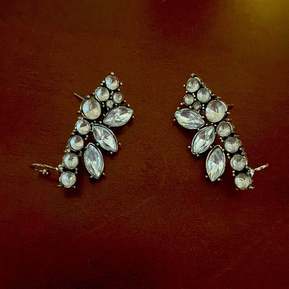 Crystal climber earrings 😍